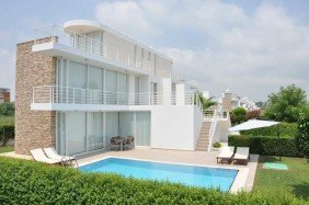Antalya Belek Kadriyede  Eşyalı Kiralık Villalar