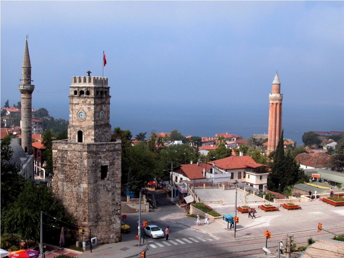 www.antalyaartutemlak.com ARTUT EMLAK MÜŞAVİRLİĞİ